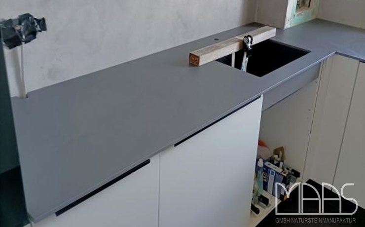 München Micron Dekton Arbeitsplatten und Fensterbank