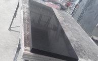 Produktion - Polierte Silestone Arbeitsplatten Negro Tebas