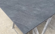 Produktion - Level Keramik Tischplatte Slate Black